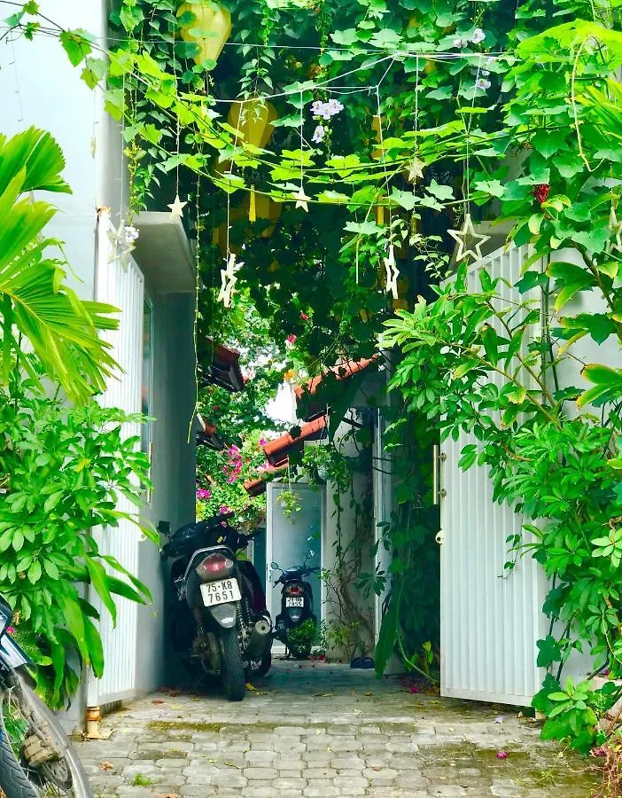 Coco Bungalows Danang Homestay